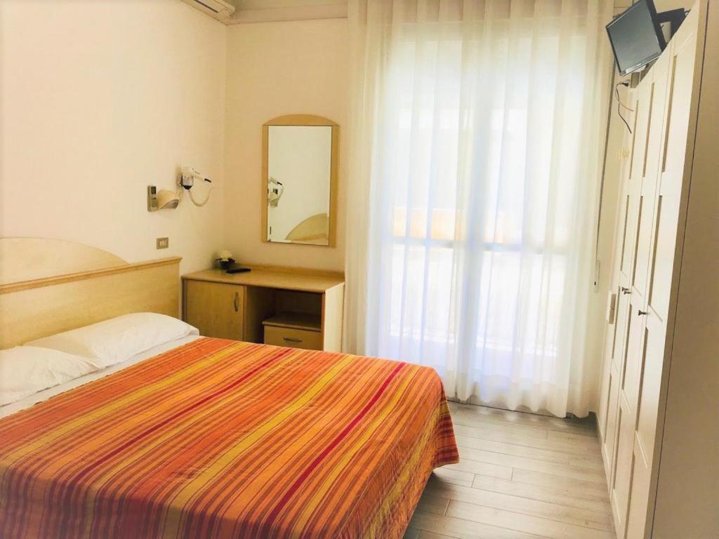 Park Hotel Pineta تّشيرفييا المظهر الخارجي الصورة